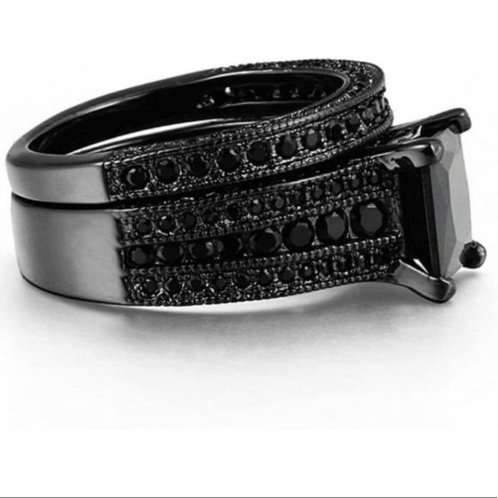PRINCESS CUT BLACK SAPPHIRE 925 SILVER RING, CUTE RING, SHINY RING. - Picture 4 of 6